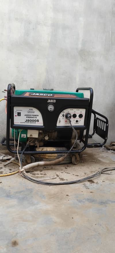 Genrator 8ooos 8kv