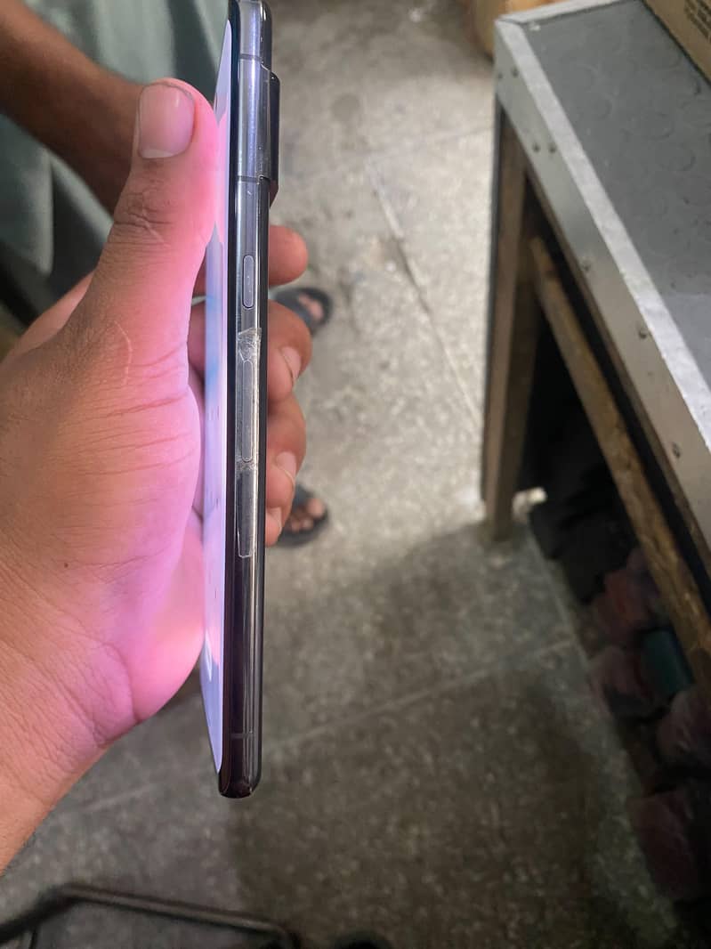Google Pixel 7 Pro 6