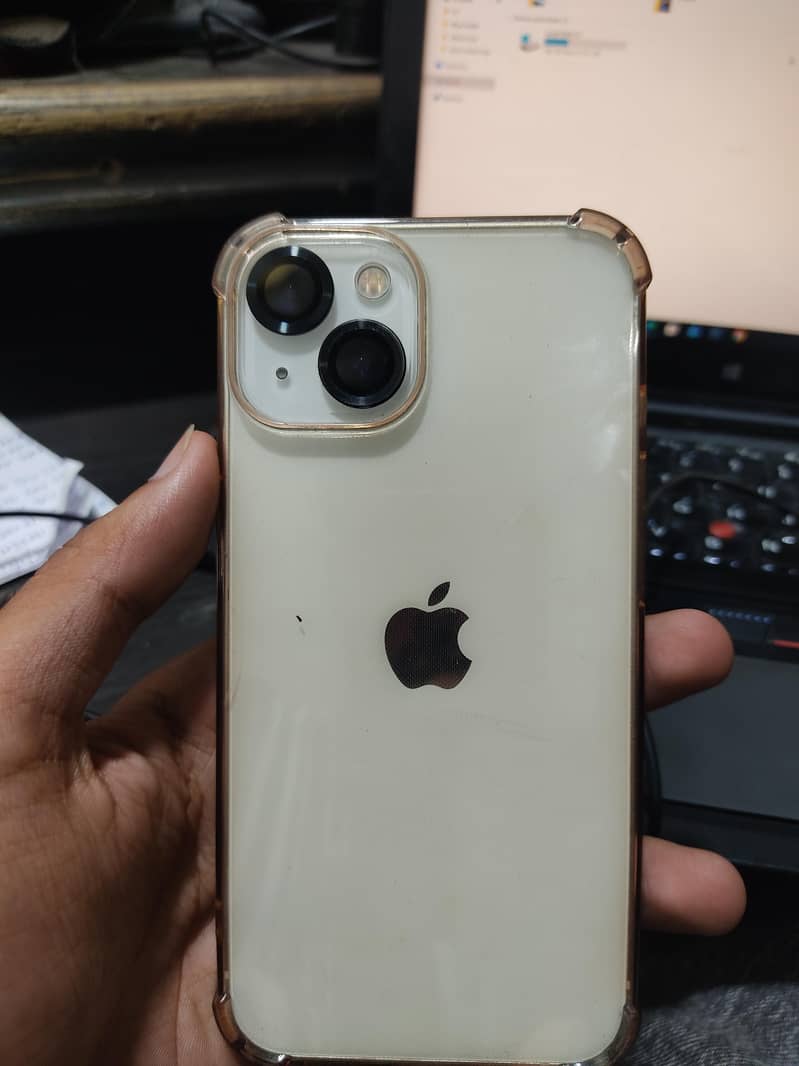 Apple iPhone 13 0