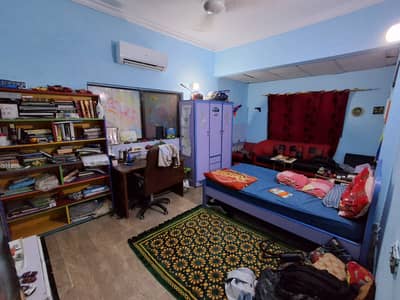 3 bed dd 2300sqft at clifton block 2 prime location