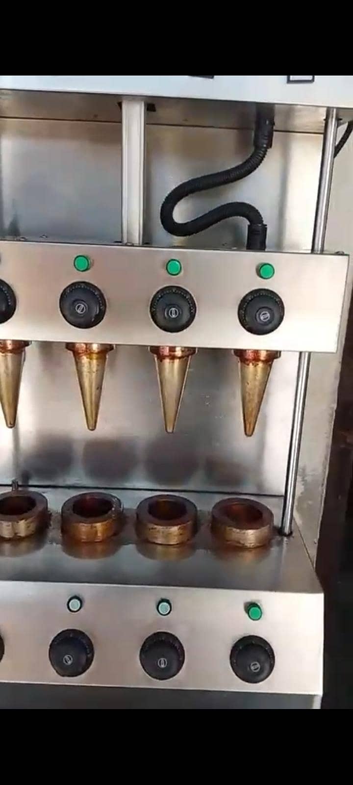 Cone Pizza Machine 1