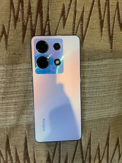 Infinix Note 30