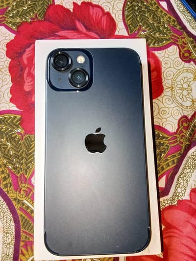 Apple iPhone 13