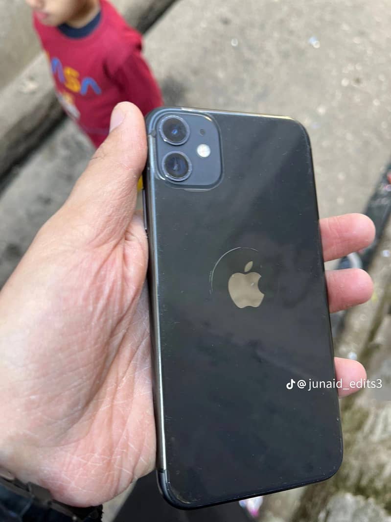 Apple iPhone 11 2