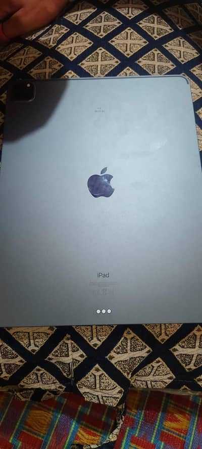 ipad pro M1 13inch