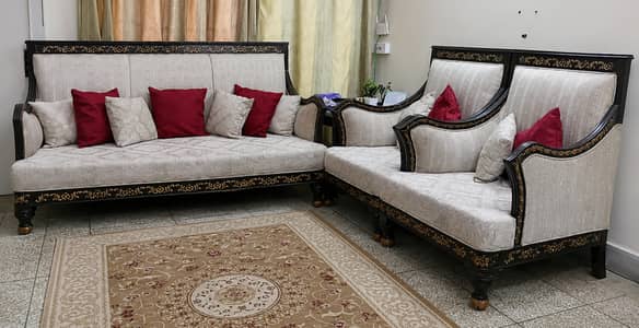 Chinioti Wooden Carving Sofa 5 Seater, Out standing,Moving Abroad