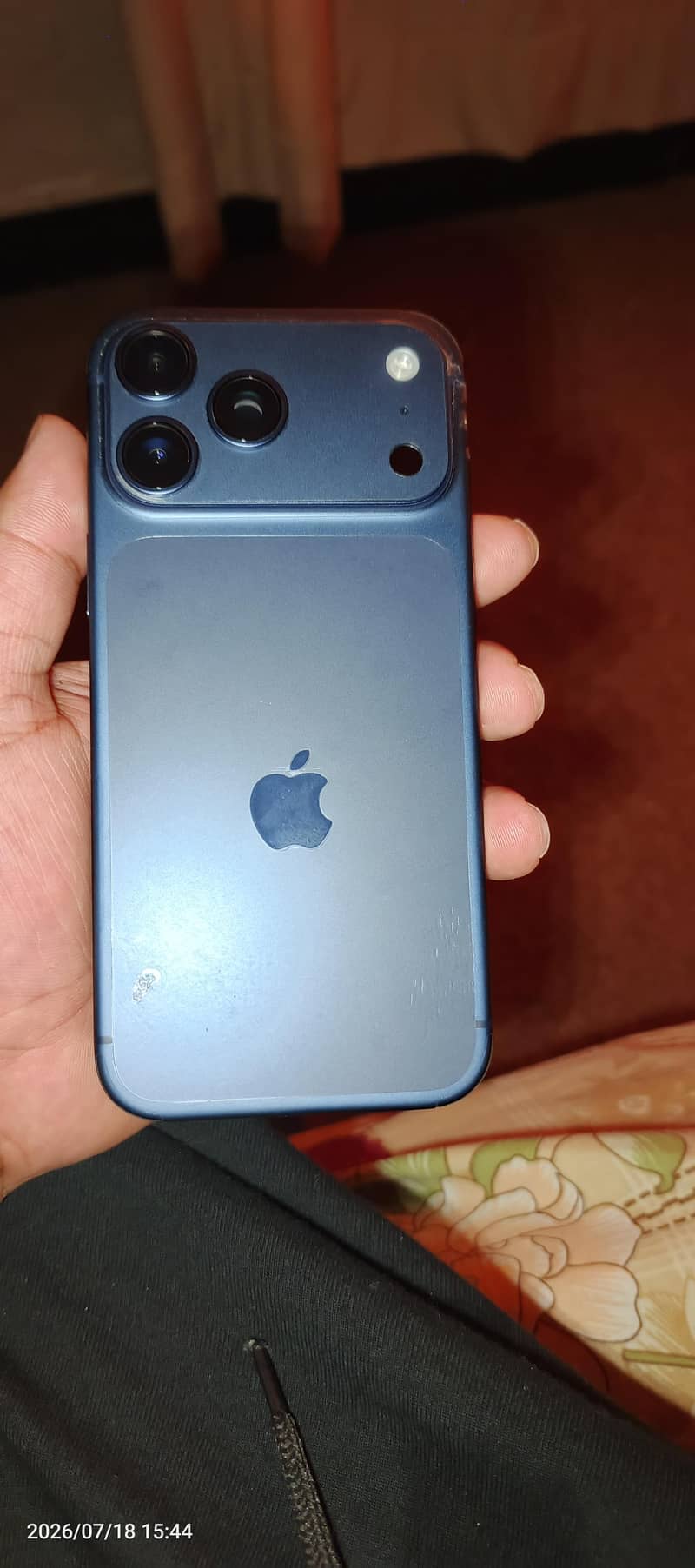 Apple iPhone 17 Pro Max 0