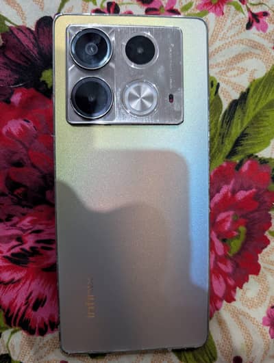 Infinix Note 40