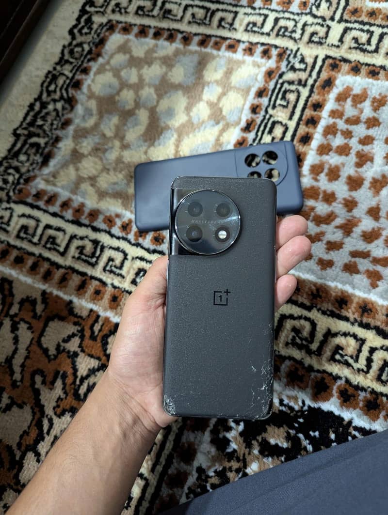 One Plus 11 1