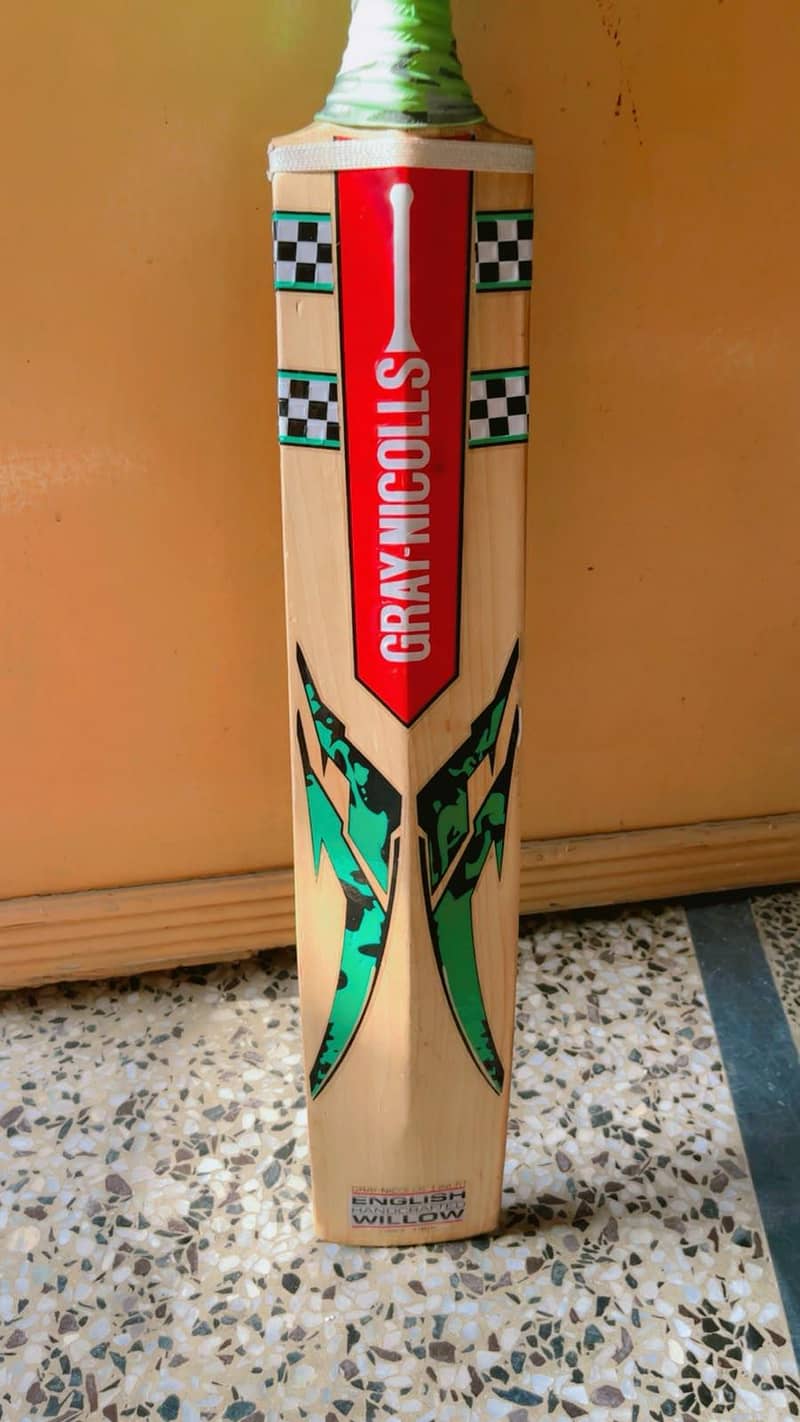 cricket bat 4