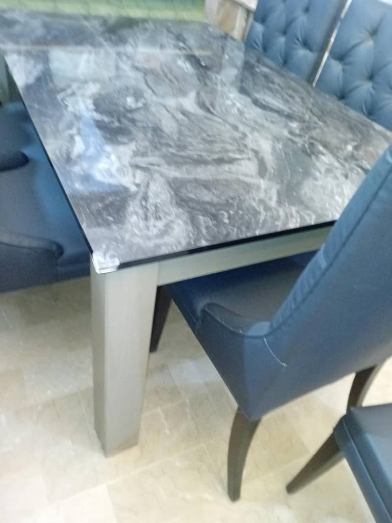 6seater dining table 7