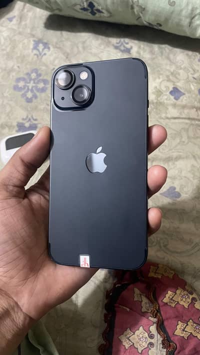 Apple iPhone 13
