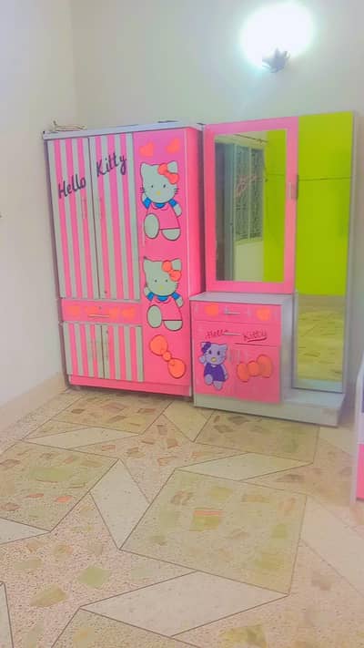 kids furniture for sale. total new condition