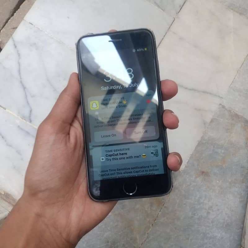 Apple iPhone 6S 2