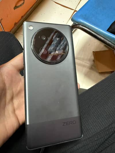 Infinix Zero 40