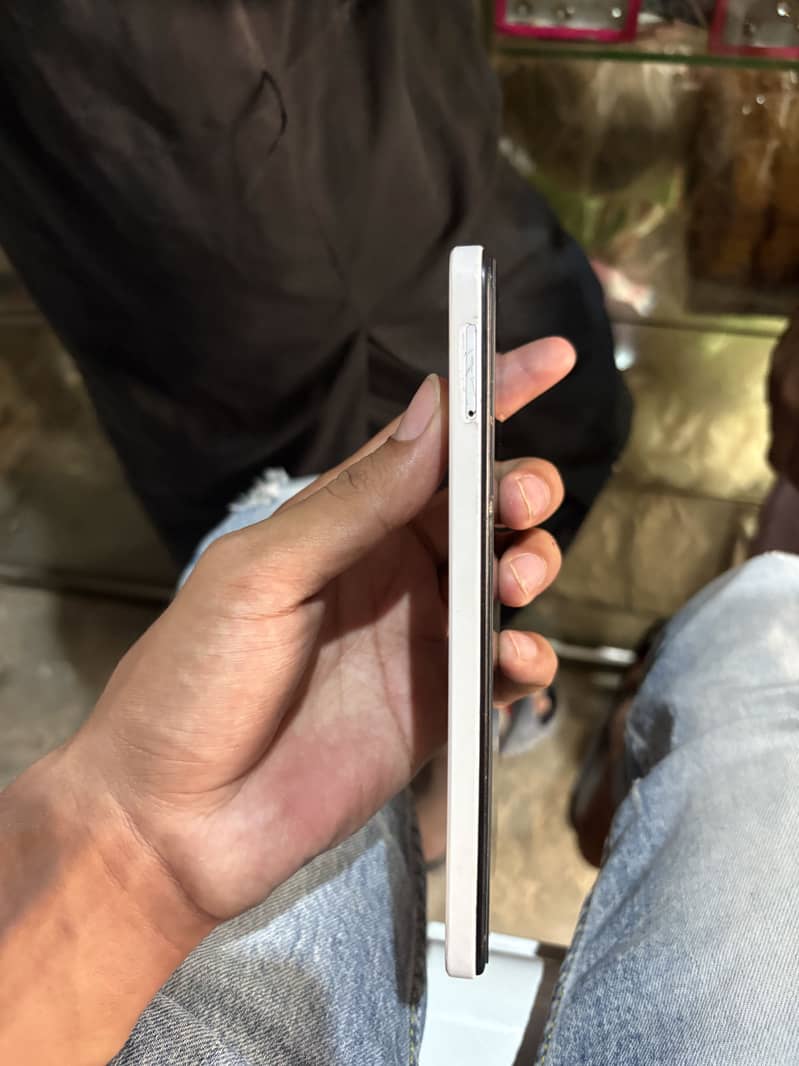 Infnix 3