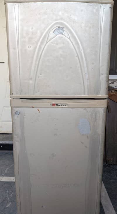 Dawlance Refrigerator For Sale