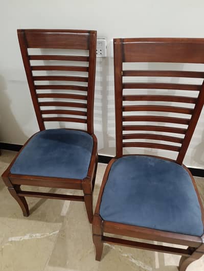 4 pure wooden dining chairs