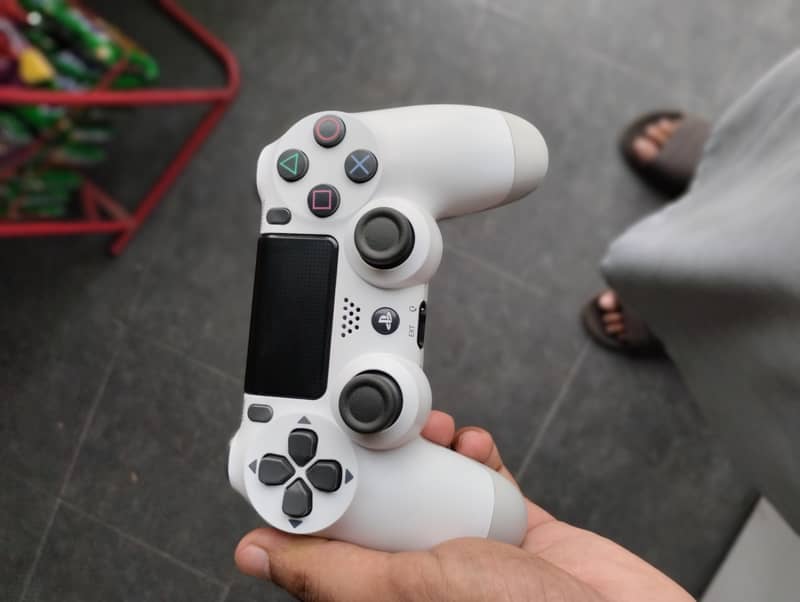 Play Station Controller for ps4 or windows 0