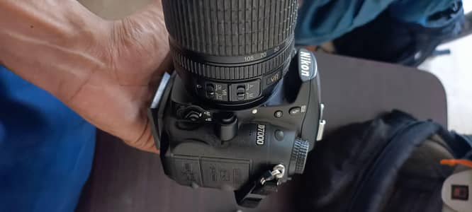 D7000 Used Available
