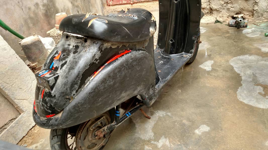 scooty 3