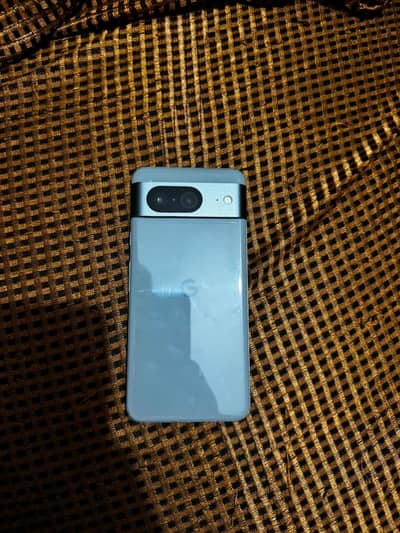 Google Pixel 8
