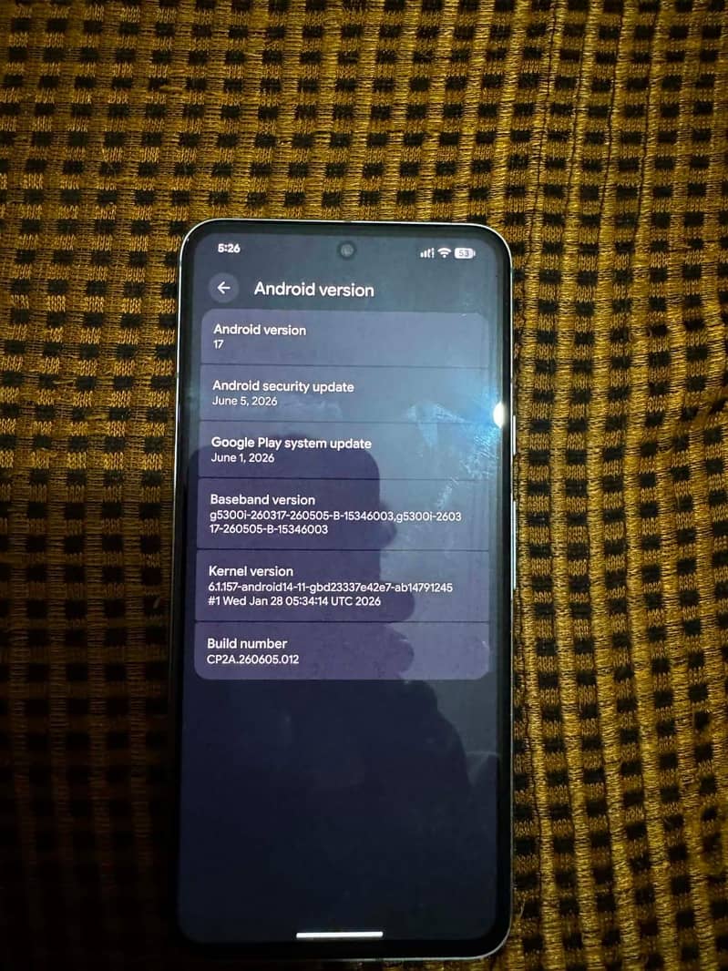 Google Pixel 8 6