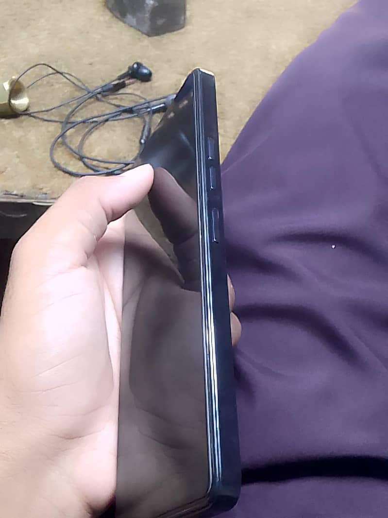 Tecno CAMON 20 3