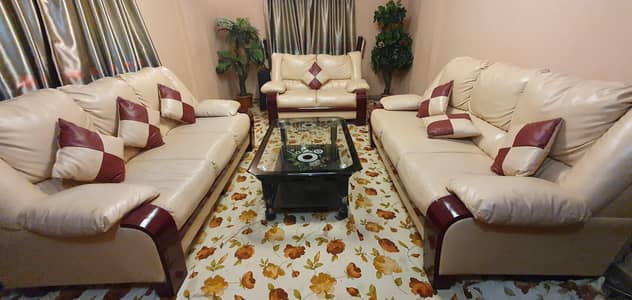 8 Seater Sofa Set Neat & Clean With Master Foam