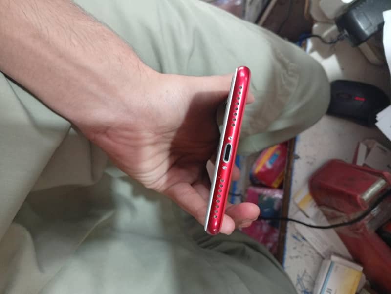 Apple iPhone 7 Plus 4