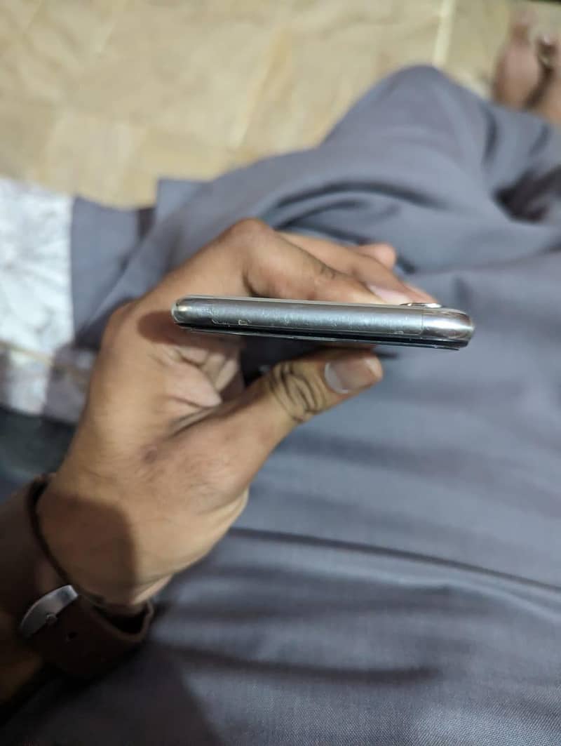 Apple iPhone X 7