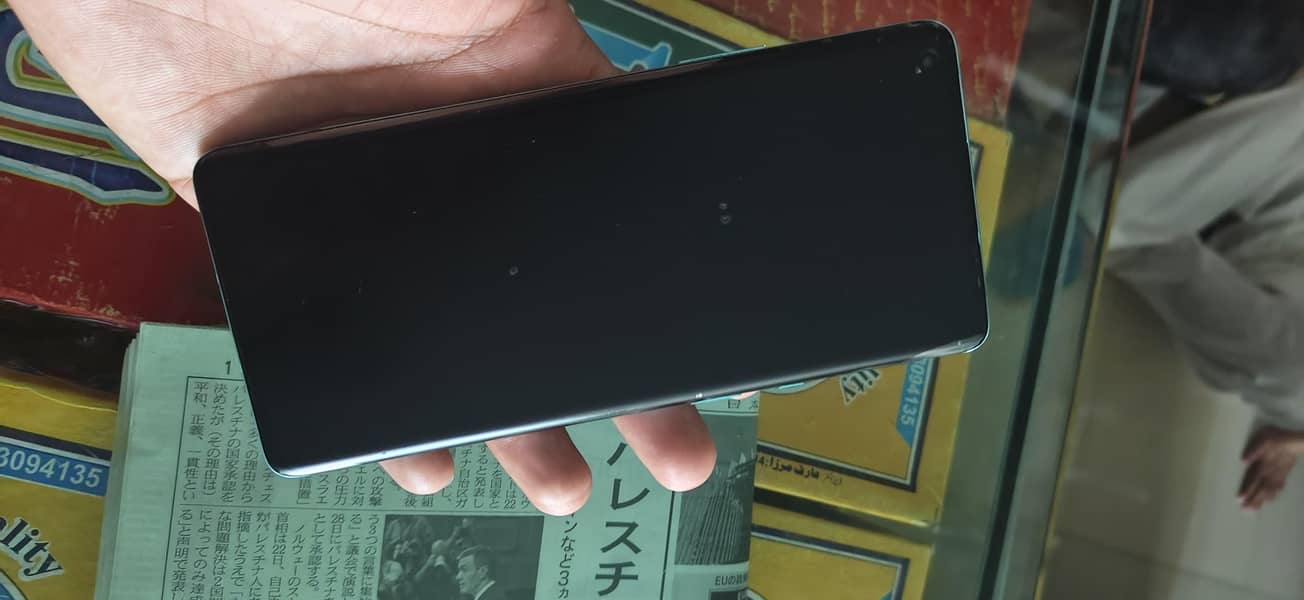 one plus 8pro 4