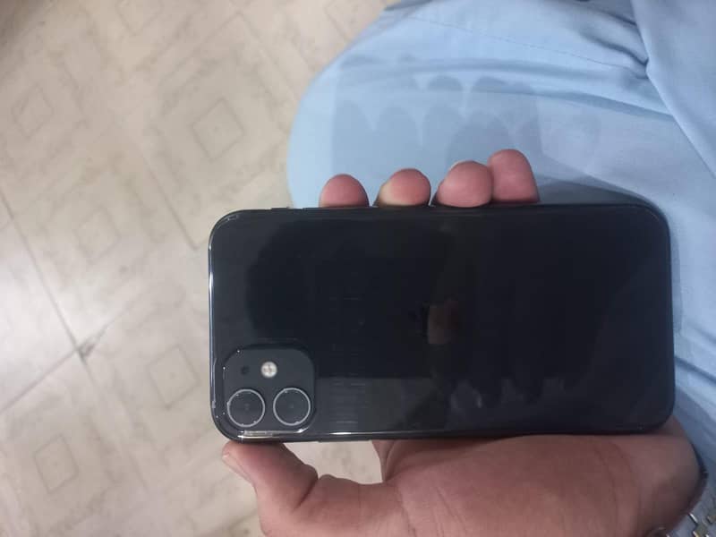 Apple iPhone 11 0