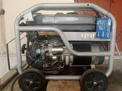 Hyundai generator model HGS 7250 heavy duty generator 6.5 kw