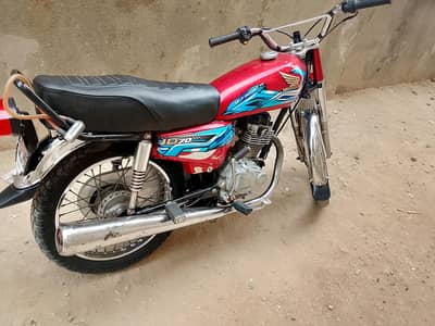 97 Honda 125 like new condition Punjab registration cplc clear
