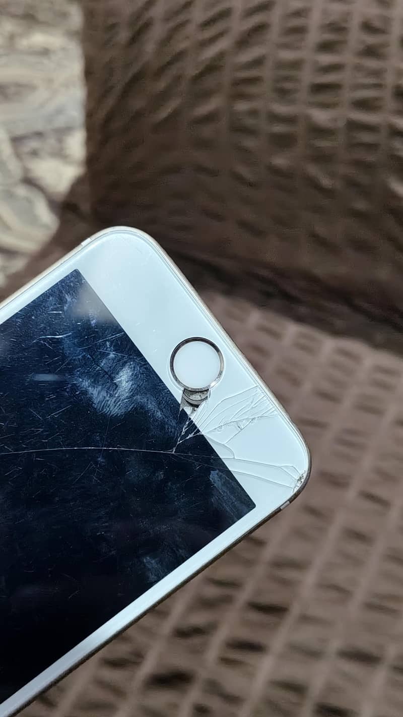 Apple iPhone 6 1