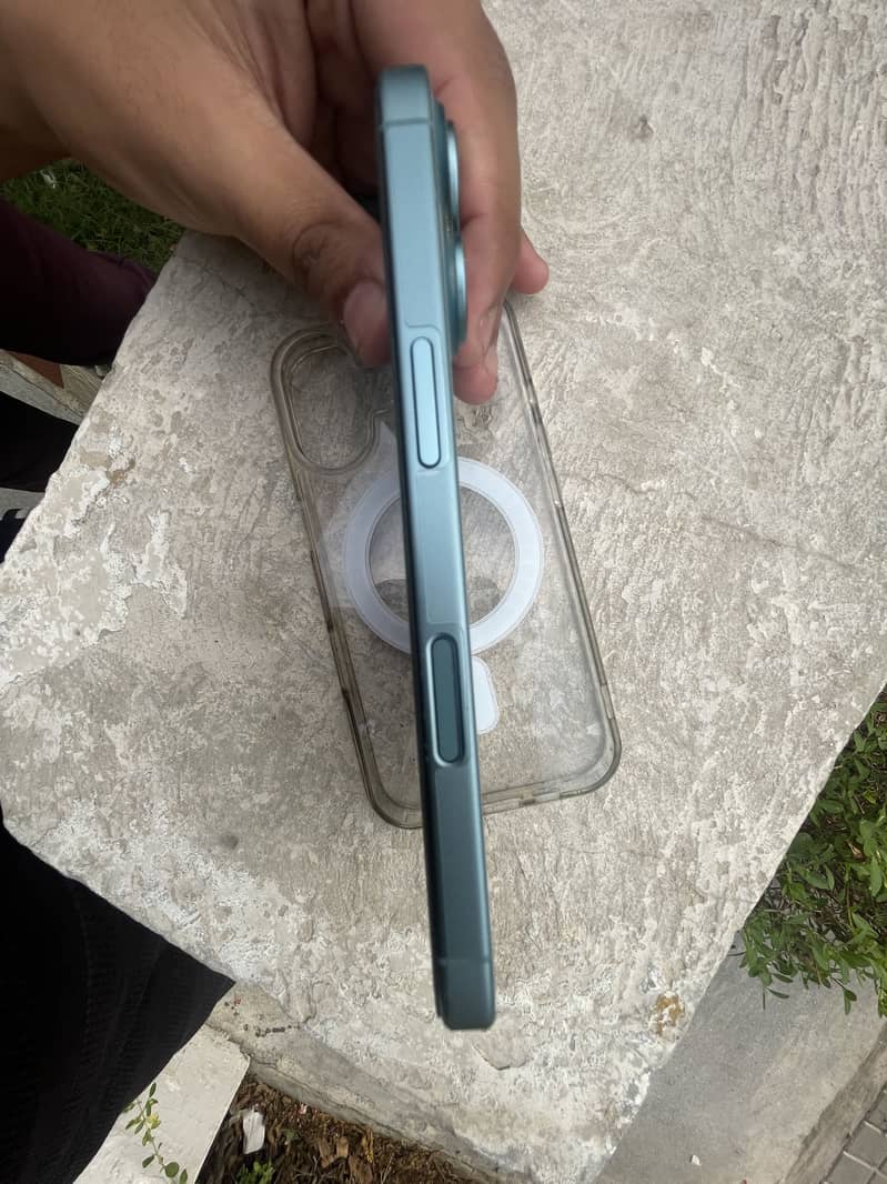 IPHONE 16 JV 1