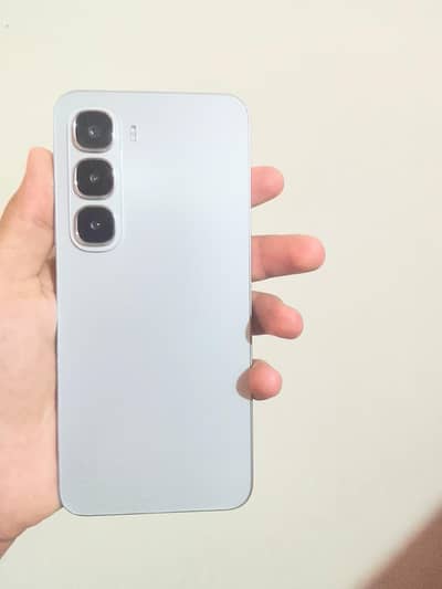 Infinix Hot60i