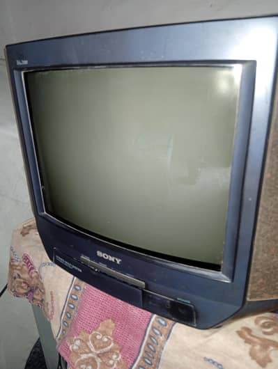 Sony original Sony t. v for sale in good condition