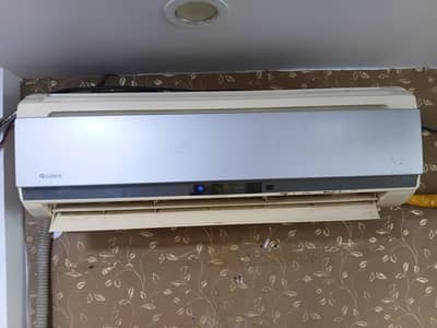Gree 1 ton Ac