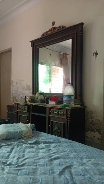 The dressing table for sale.