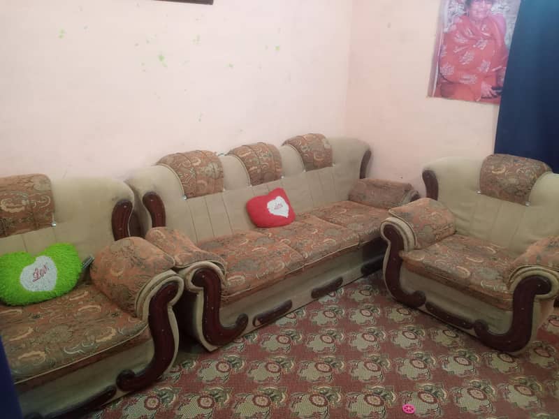 5 seter sofa set 3