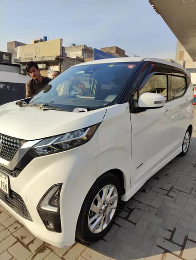 Nissan Dayz Highway Star 2021/24