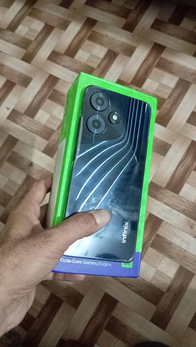 Infinix Hot 30