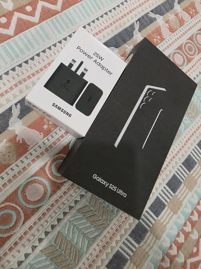 Samsung Mobile S25 Ultra 512 GB 11 months warranty