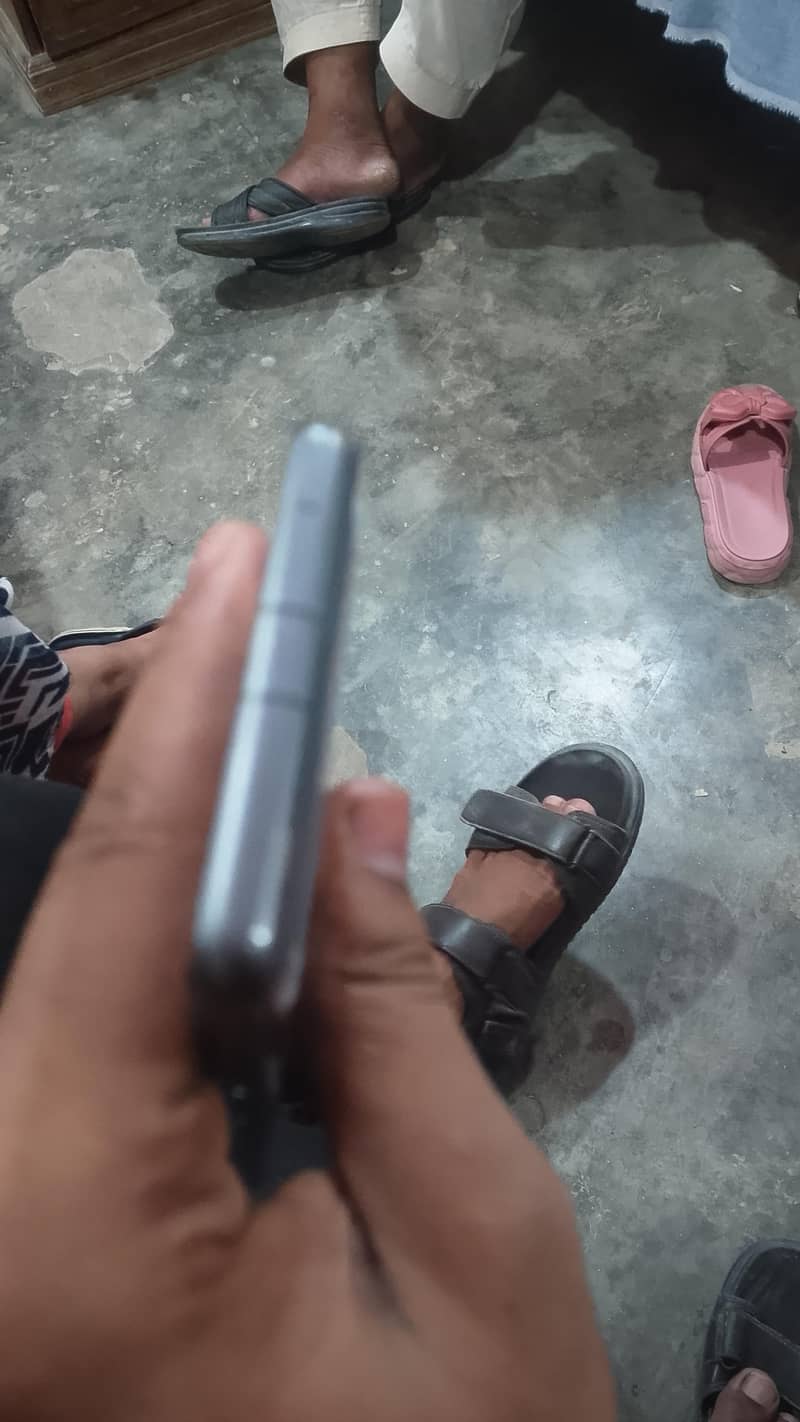 Google Pixel 7A 3