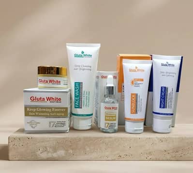 Gluta White 6-in-1 Whitening Skincare Kit | Face Wash, Serum, Day & Ni