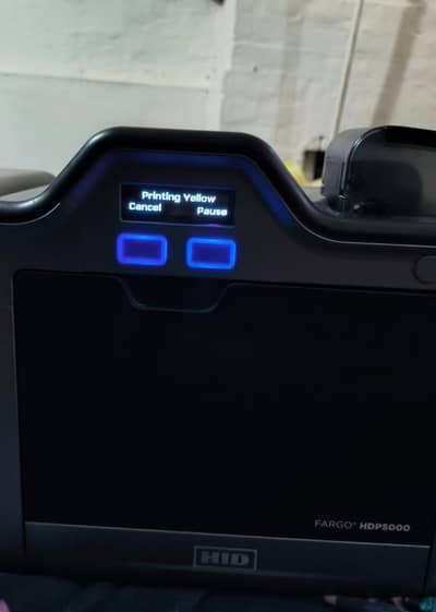 Fargo HDP5000 id card printer