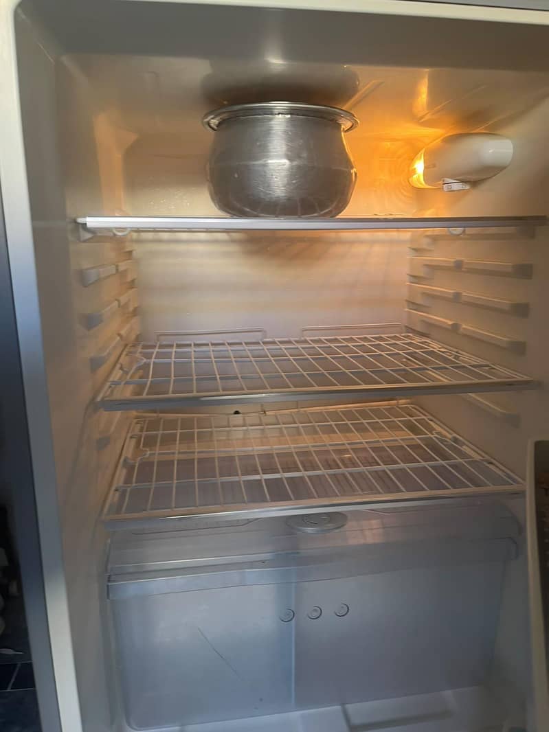 Refrigerator 6
