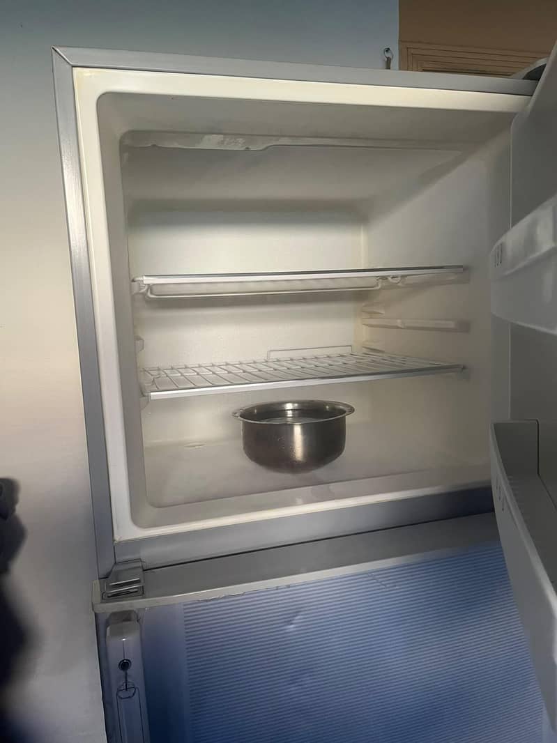 Refrigerator 7